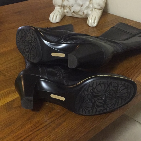 Soft spots black boots ⚫️👢⚫️ - Picture 5 of 8